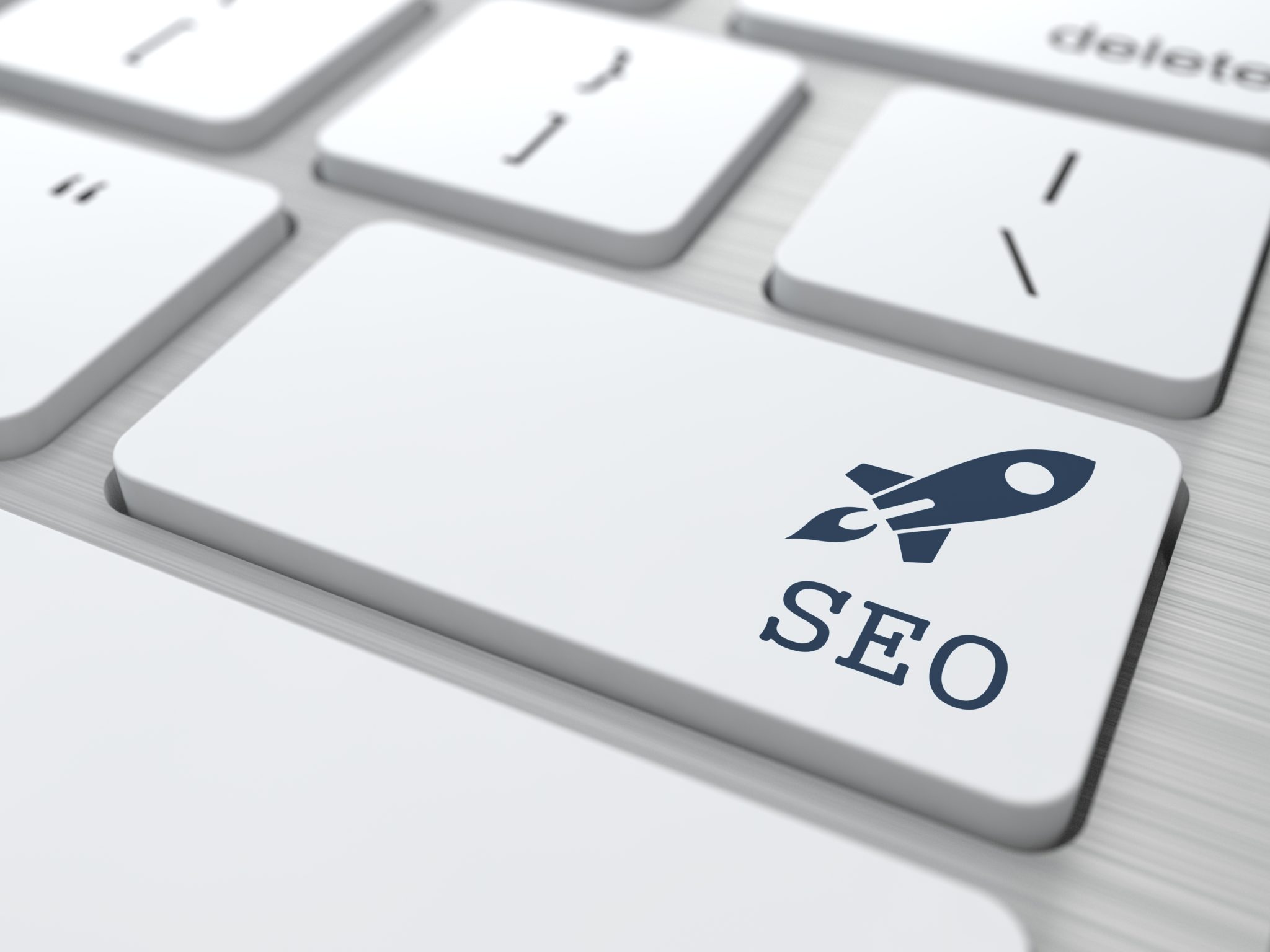SEM. Tastatur med SEO-knapp.
